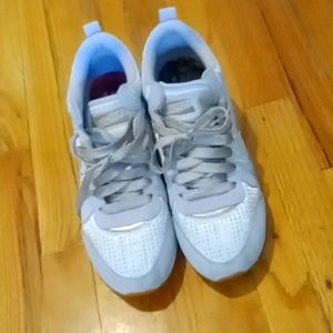 Skechers Air Cooled Memory Foam